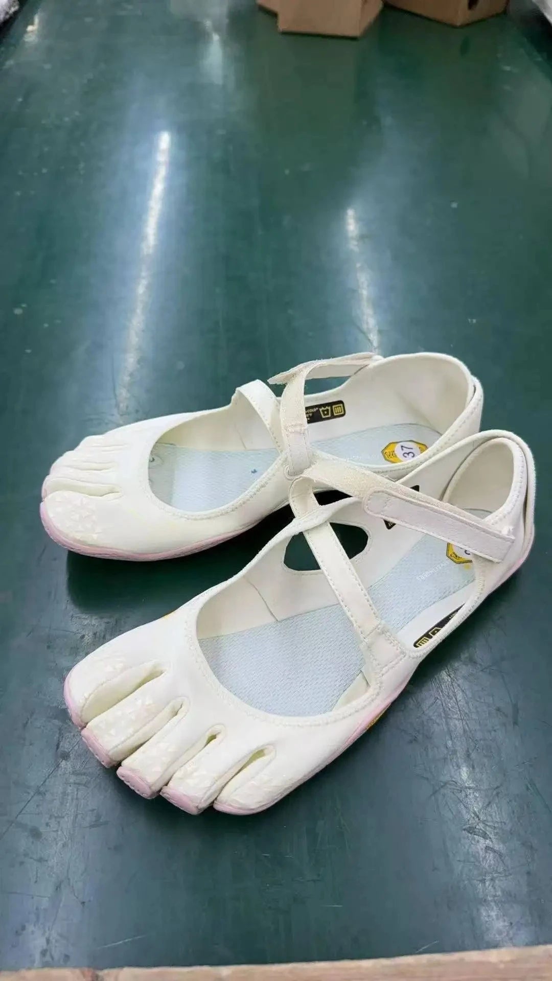 New Five-Finger Shoes Women's Indoor Yoga Pilates Barefoot Comprehensive Training Non-Slip Fitness Shoes In Box Fast Shipping