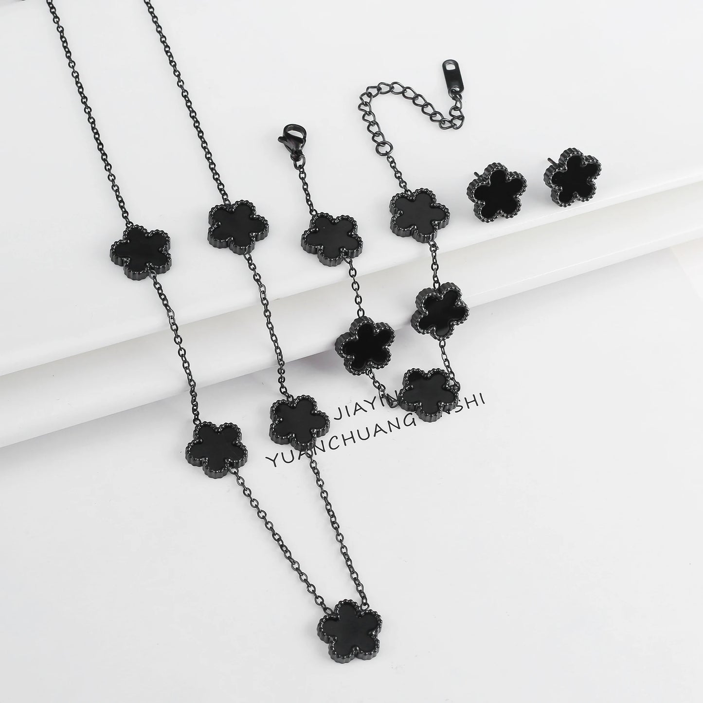 Simple 316L Stainless Steel Flower Five Leaf Necklace Bracelet Earrings 18K Gold Plated Jewelry Set for Women Girl Gift Clover