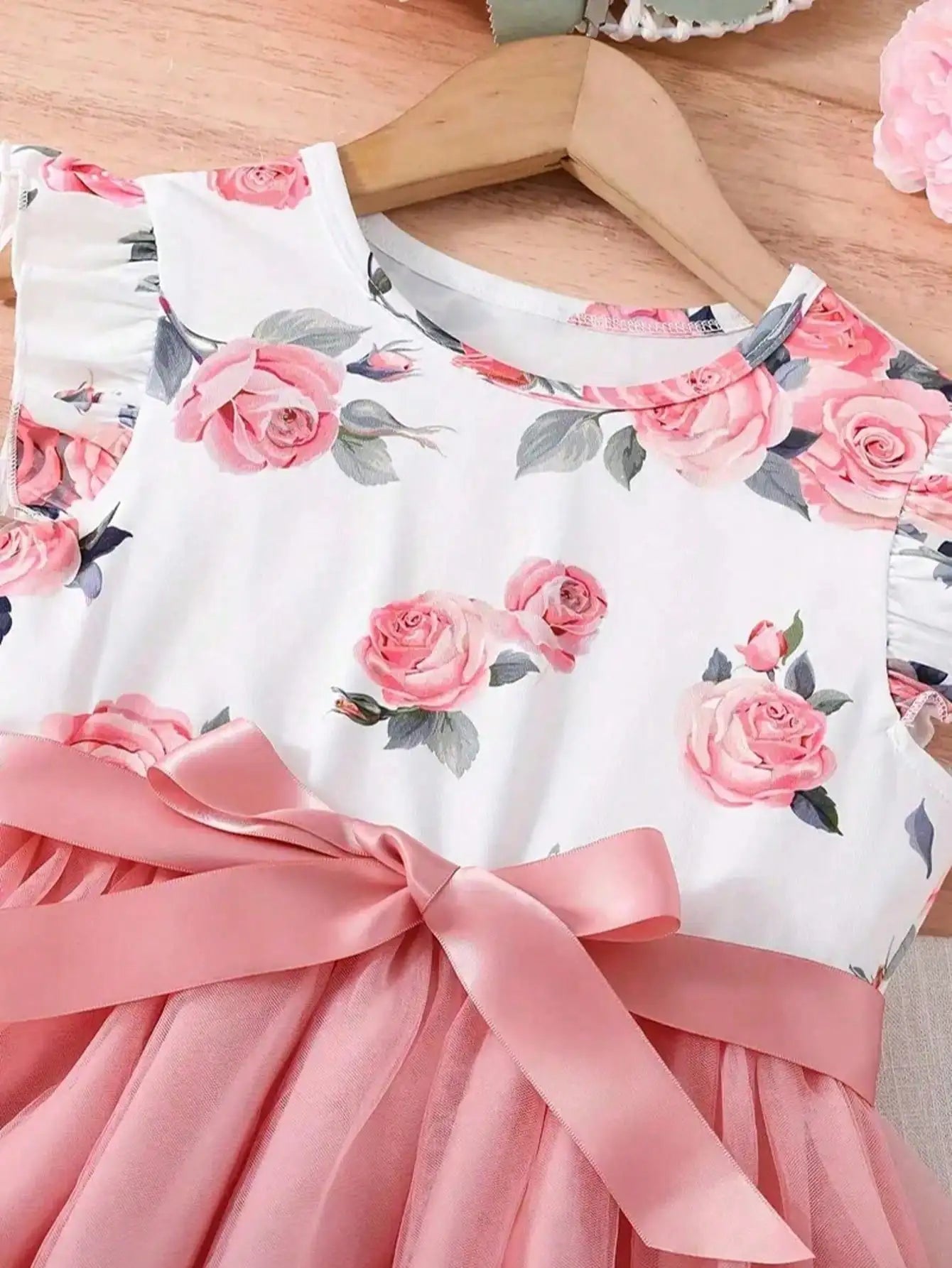 202 casual spring and autumn girls' children's clothing with small flying sleeves and floral print round neck cute fluffy dress
