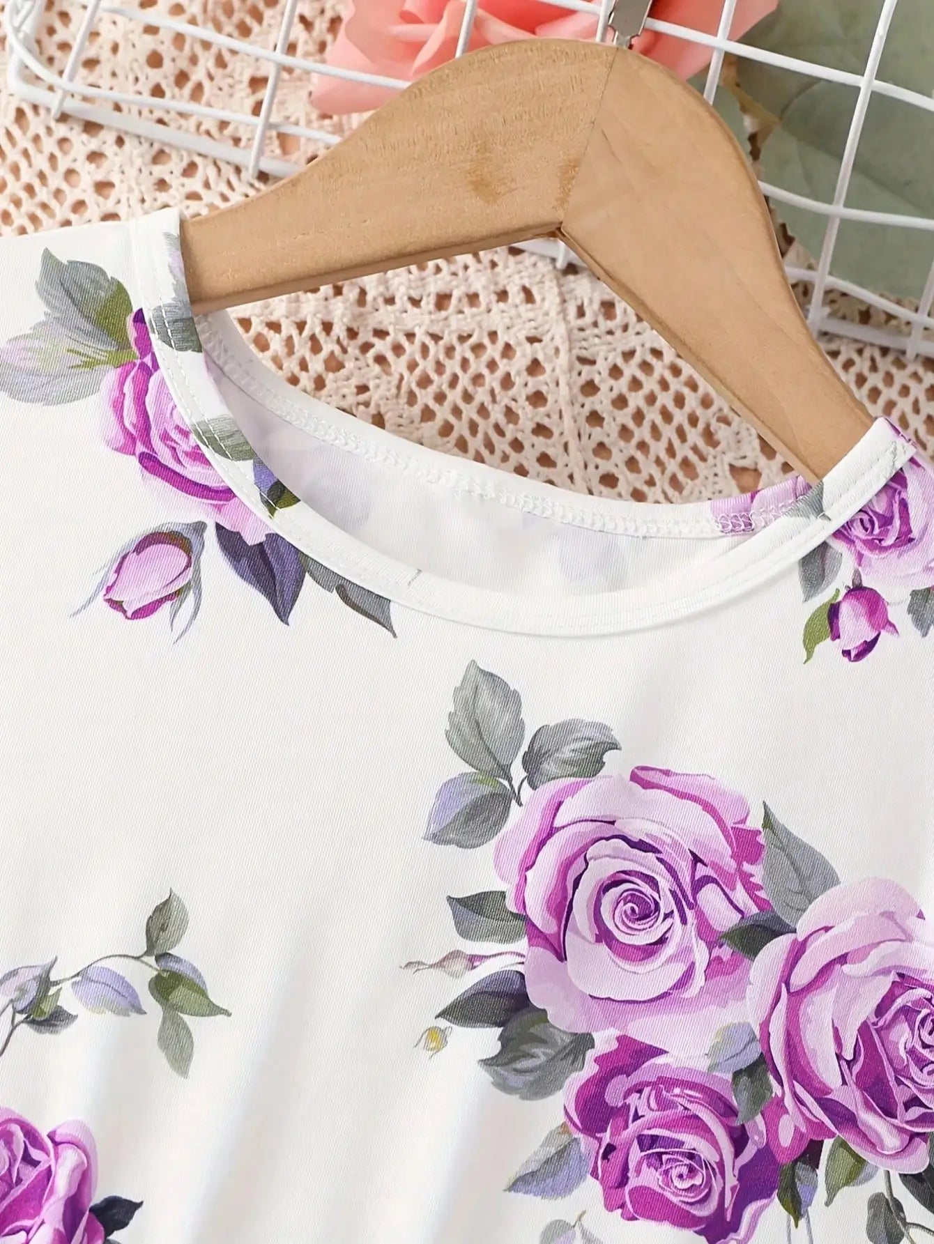202 casual spring and autumn girls' children's clothing with small flying sleeves and floral print round neck cute fluffy dress